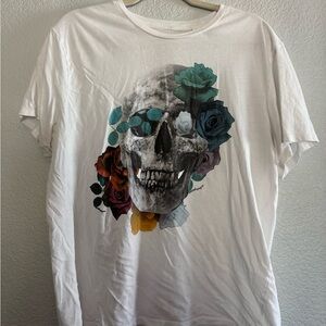 GUESS Graphic Skull Floral T-Shirt